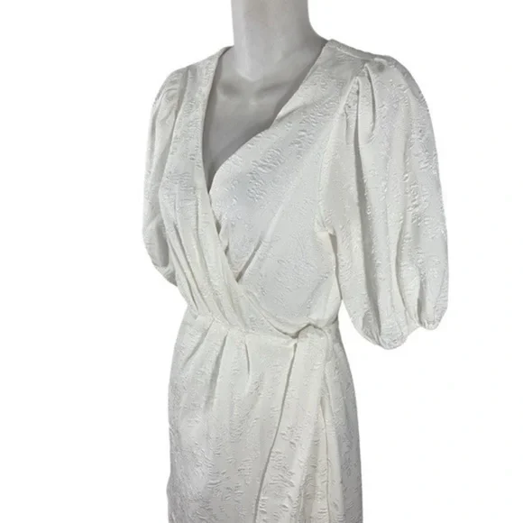 Lulu’s Still Dreaming White Jacquard Puff Sleeve Mini Wrap Dress OO16 - Picture 8 of 11